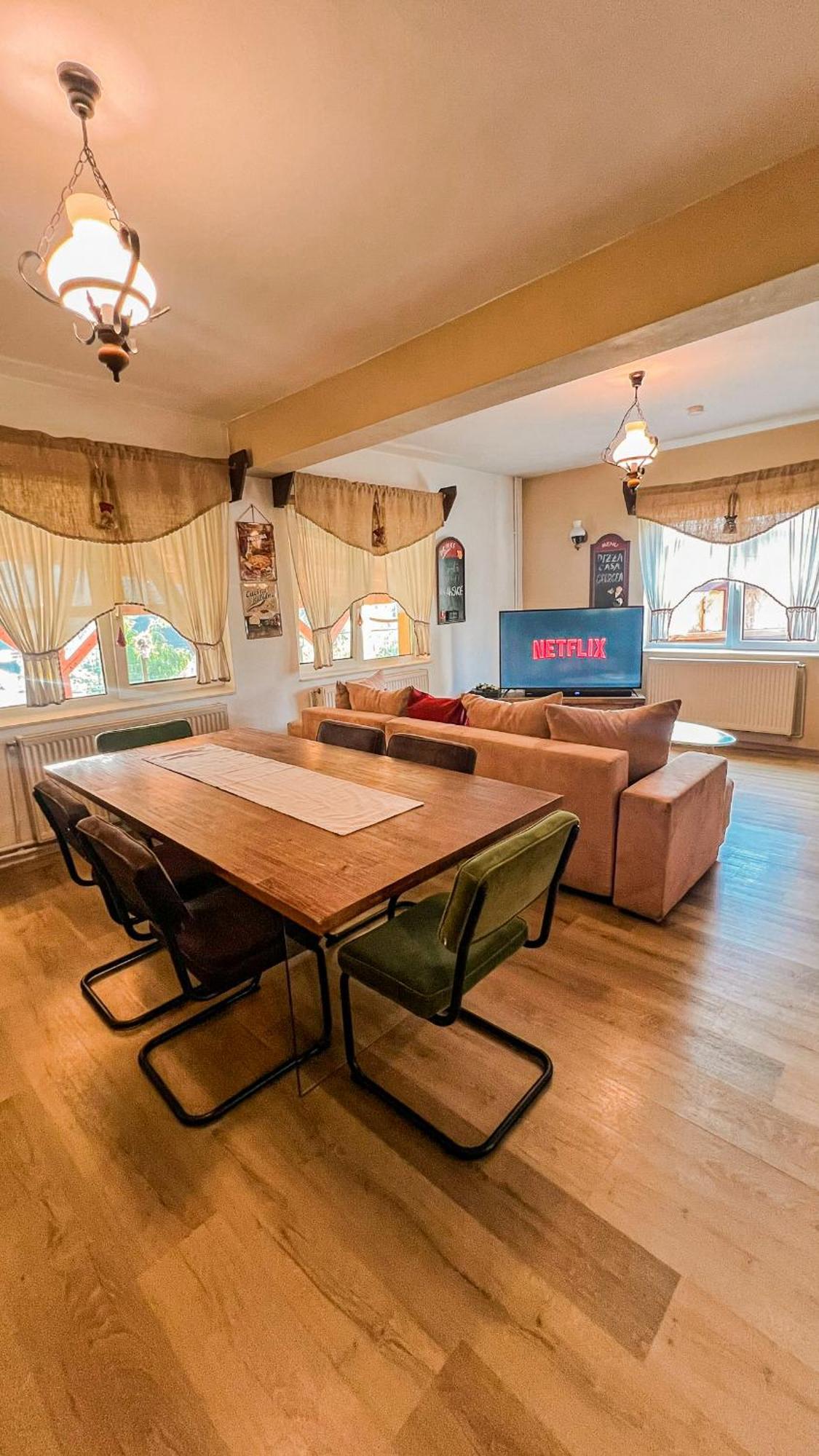 Casa Georgea Villa ซาเชเล ภายนอก รูปภาพ